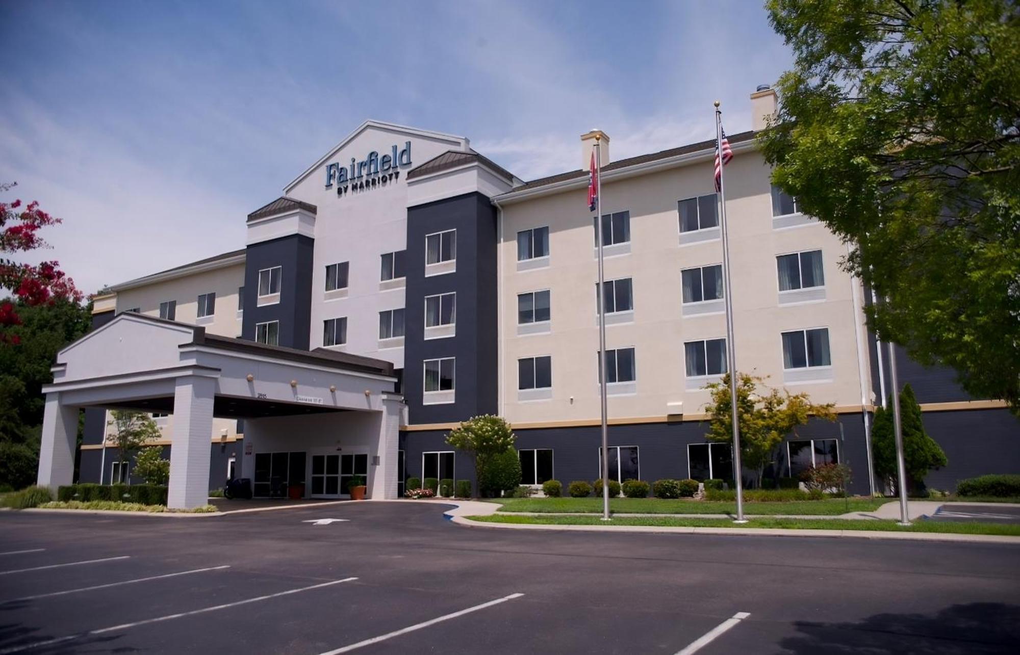 Fairfield Inn And Suites Cleveland Exterior photo