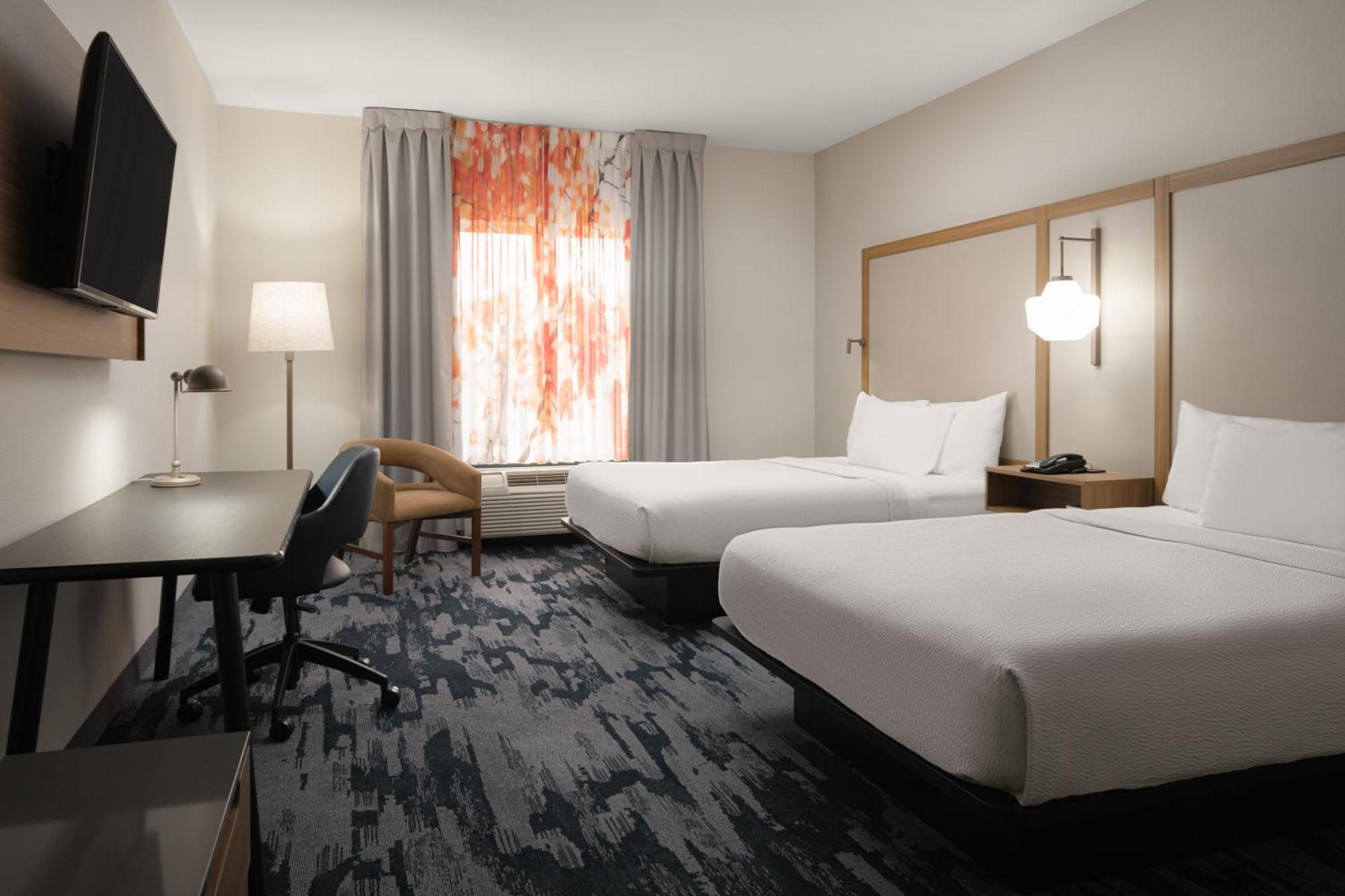 Fairfield Inn And Suites Cleveland Exterior photo