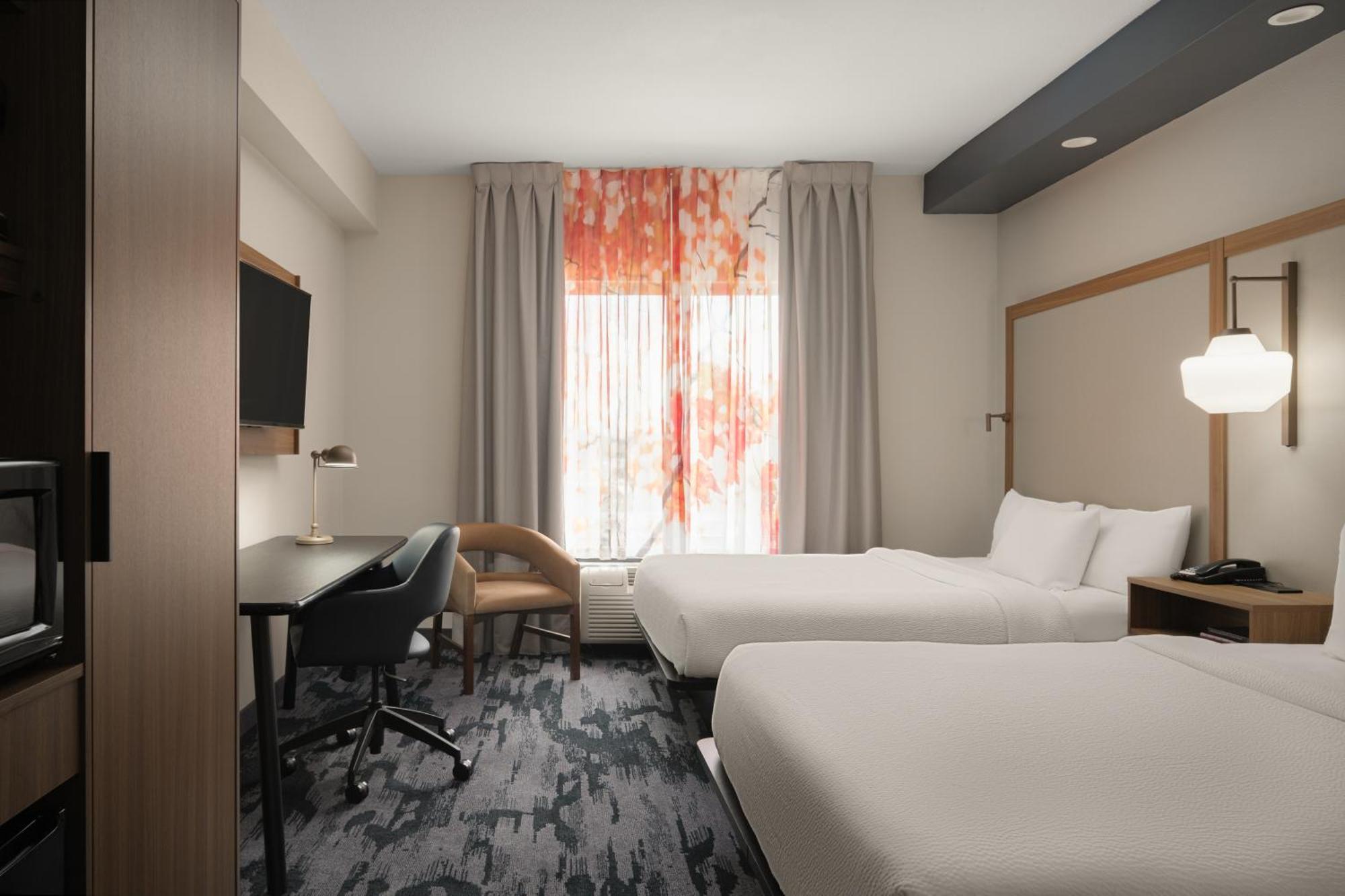 Fairfield Inn And Suites Cleveland Exterior photo