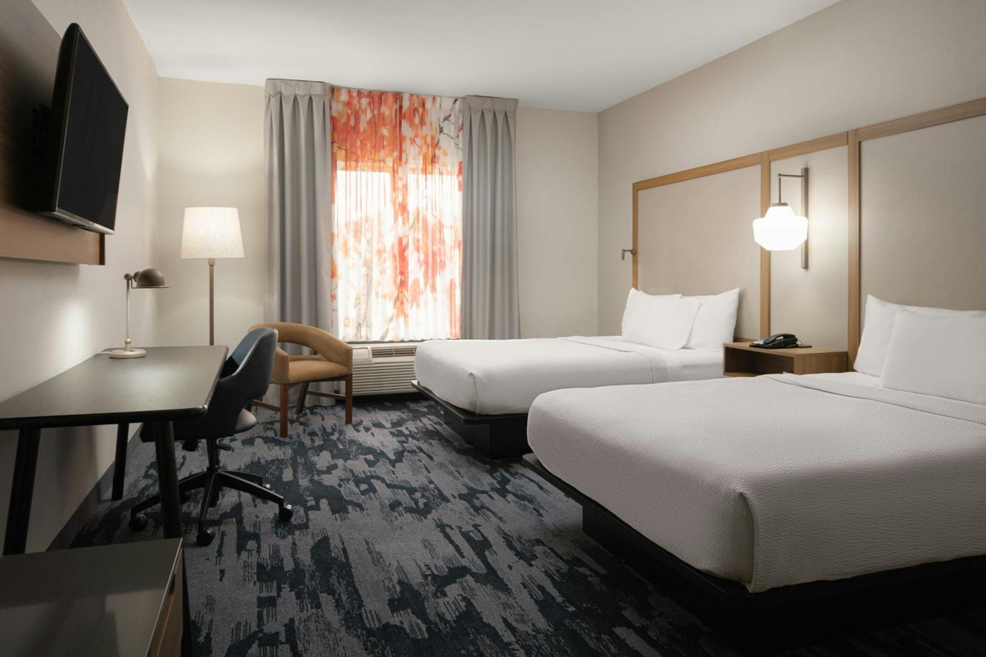 Fairfield Inn And Suites Cleveland Exterior photo